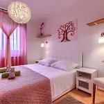 Amaii-1 By Interhome Apartman Karigador